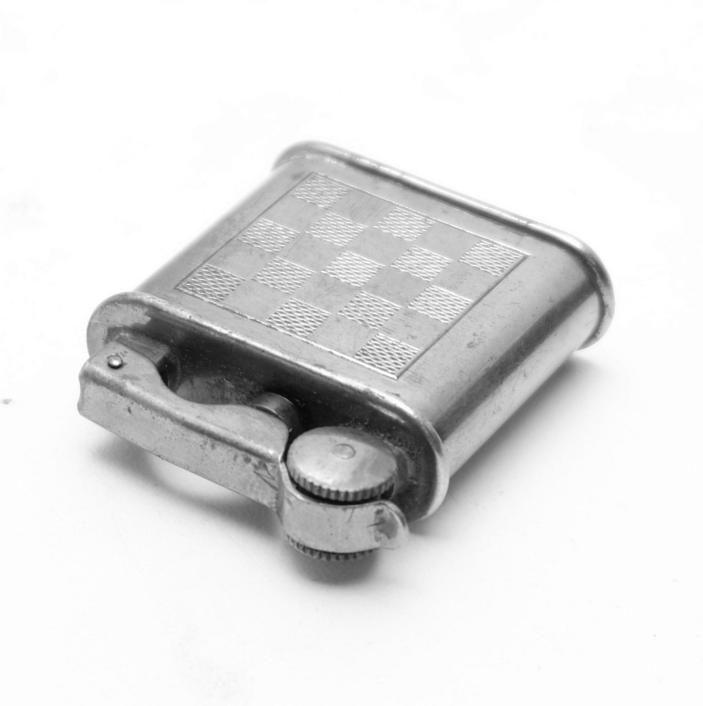 ​MD Vulcano Vintage Petrol Lighter 1940s Made in France Works great! - 7