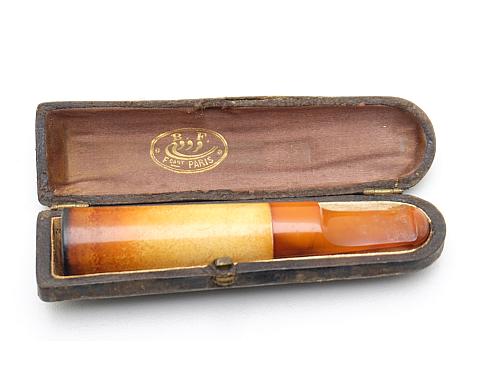 ​Antique Meerschaum Amber Cigar Holder B.F Paris France With case!